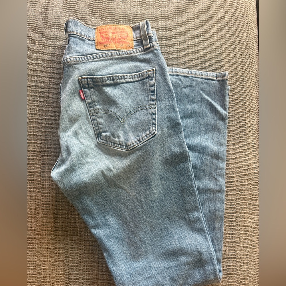 Levi's Women Light Blue Straight Jeans